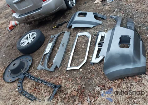 2006 Toyota Highlander Hybrid Limited V6 z USA, uszkodzony, nr VIN JTEEW21AX60003189